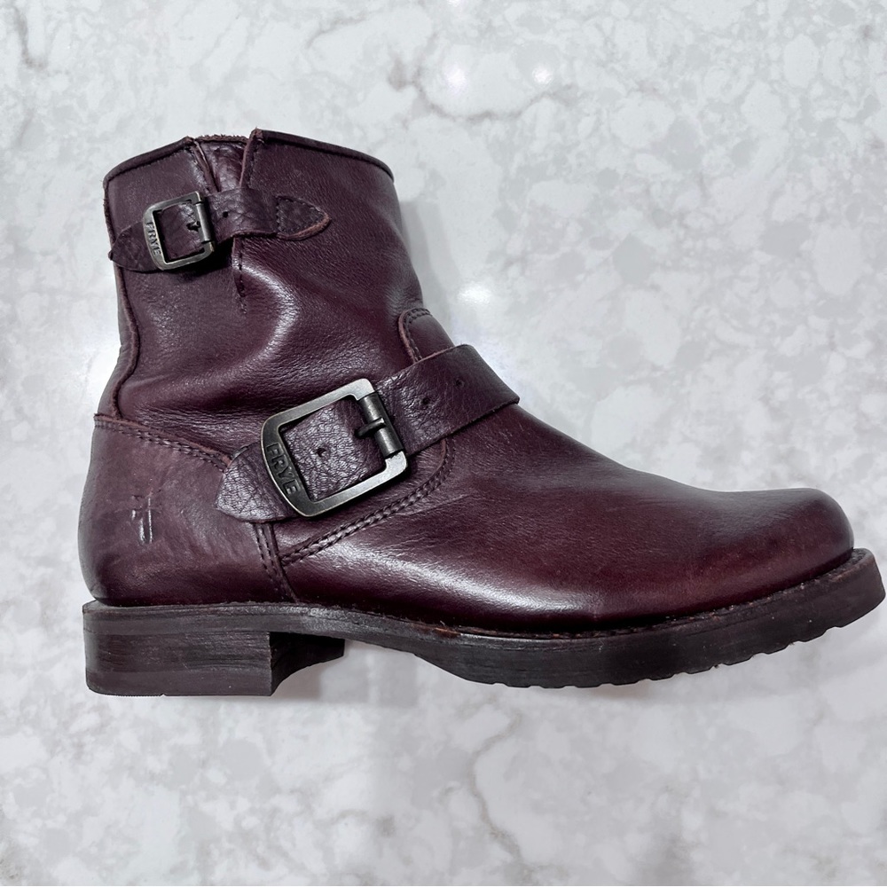 Frye Boots Veronica Shortie, Dark Brown